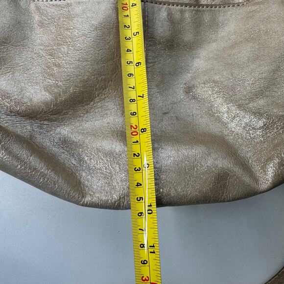 Vintage FOSSIL Gold Metallic Leather Shoulder Bag Purse Dawson Satchel - Picture 8 of 10